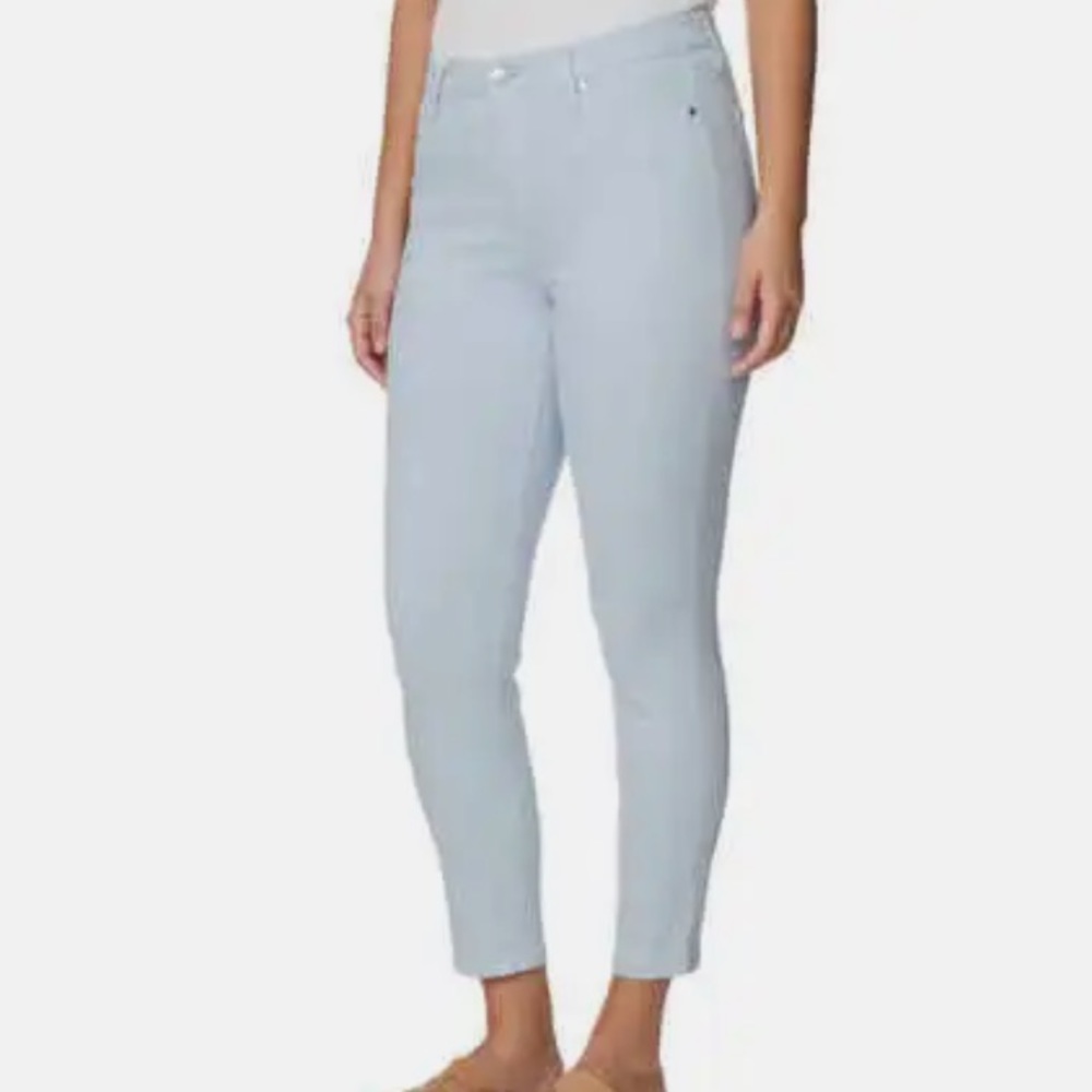 Women’s high rise, soft stretch, ankle skinny by buffalo David Bitton